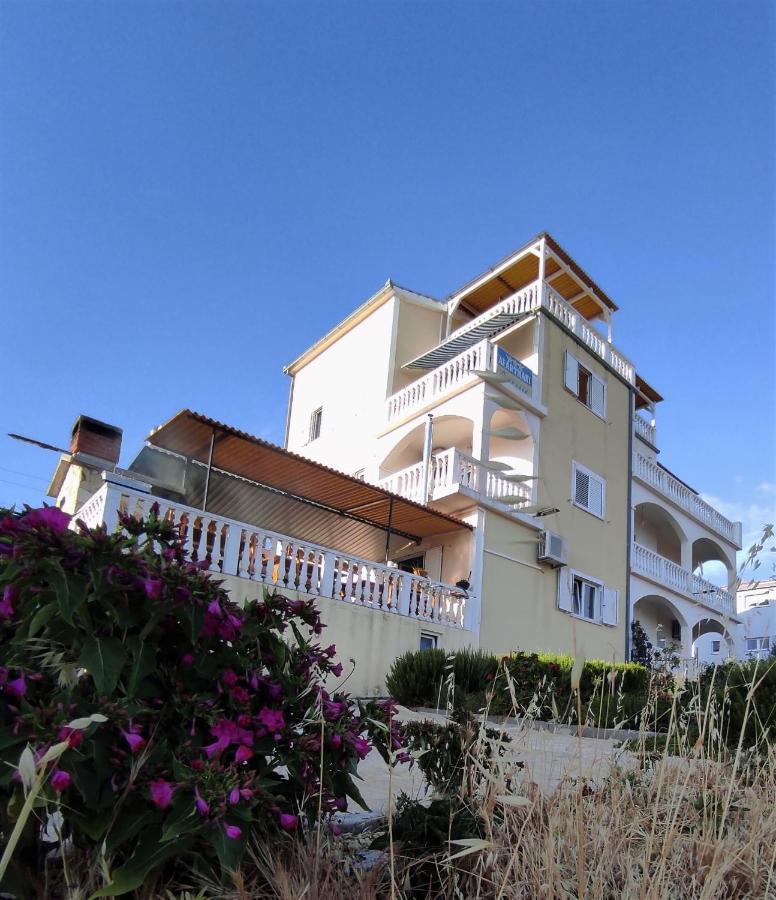 Apartments Barisic Hrvatskih Zrtava 404 Seget Vranjica Трогир Екстериор снимка