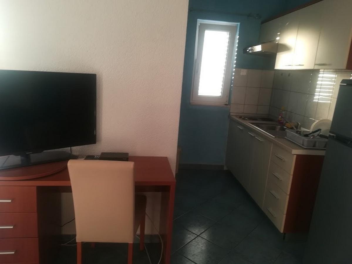 Apartments Barisic Hrvatskih Zrtava 404 Seget Vranjica Трогир Екстериор снимка